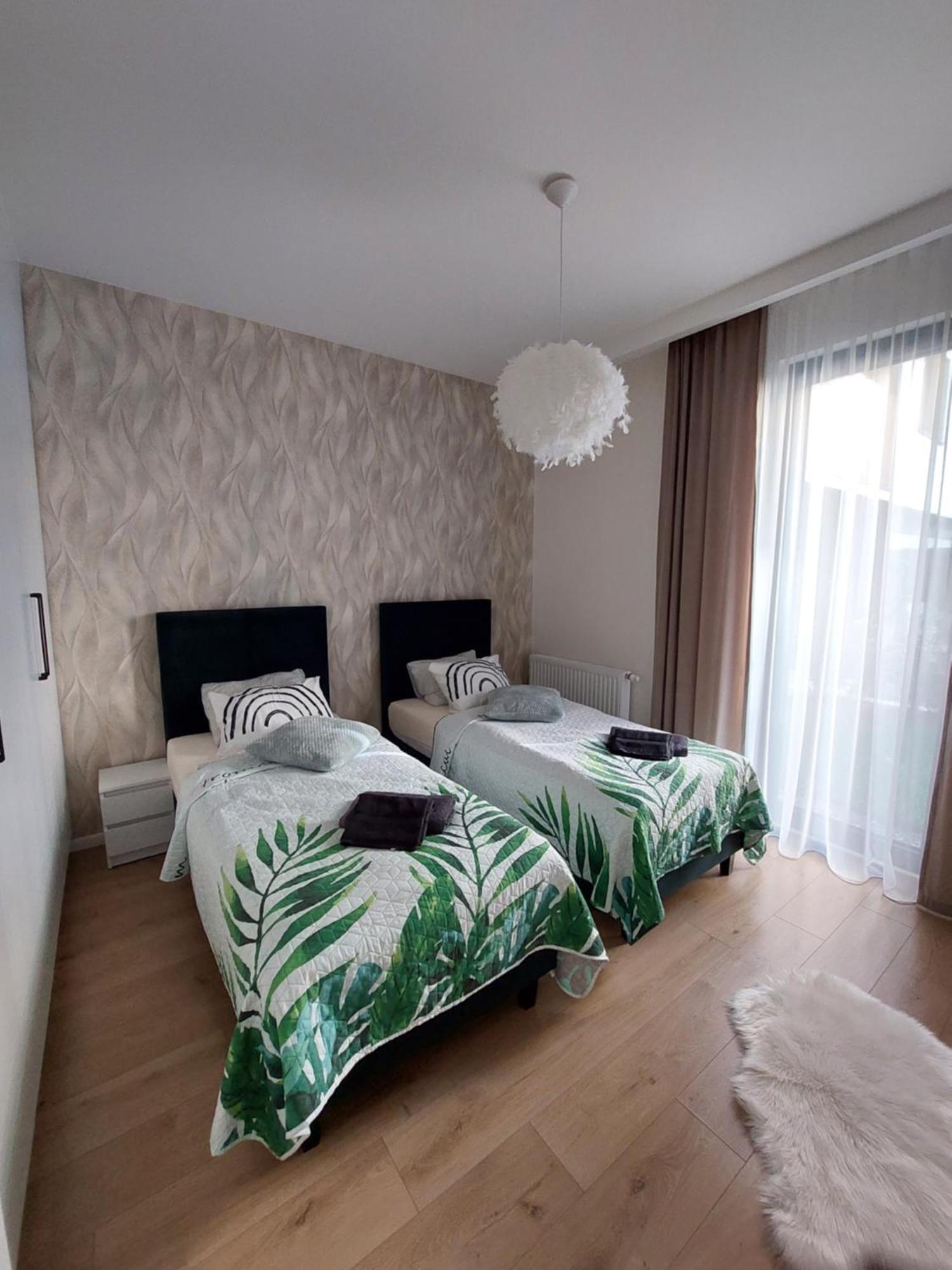Apartament Aktorow Bronowice Cracóvia Exterior foto